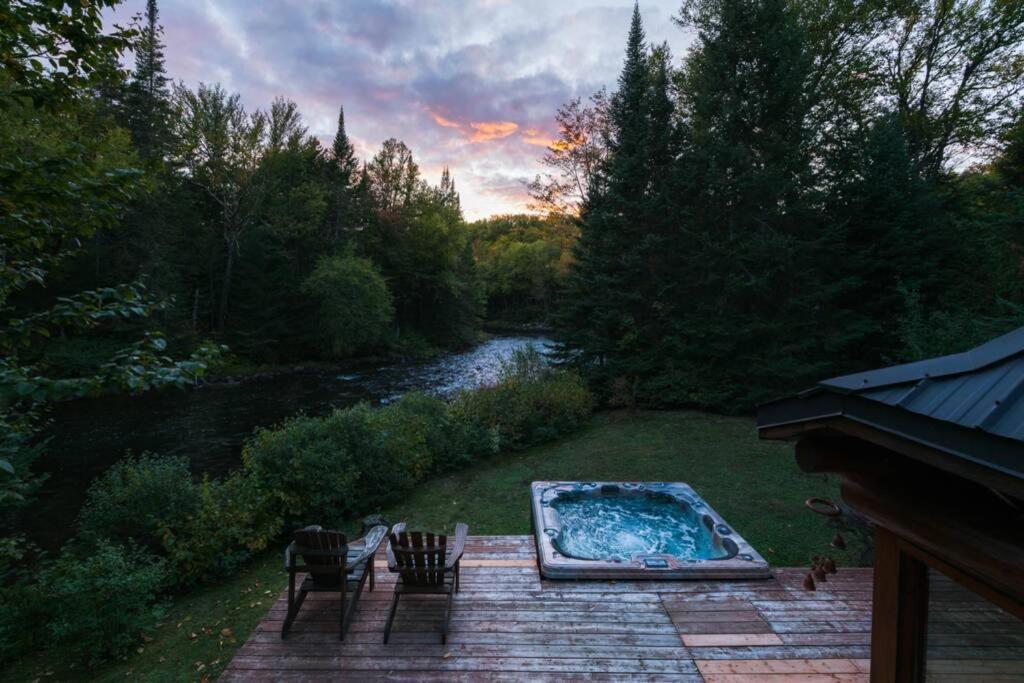 The Beaver Lodge By Escapades Tremblant Lac-Superieur Exterior foto